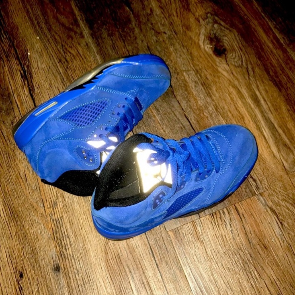 Royal blue Jordan 5s